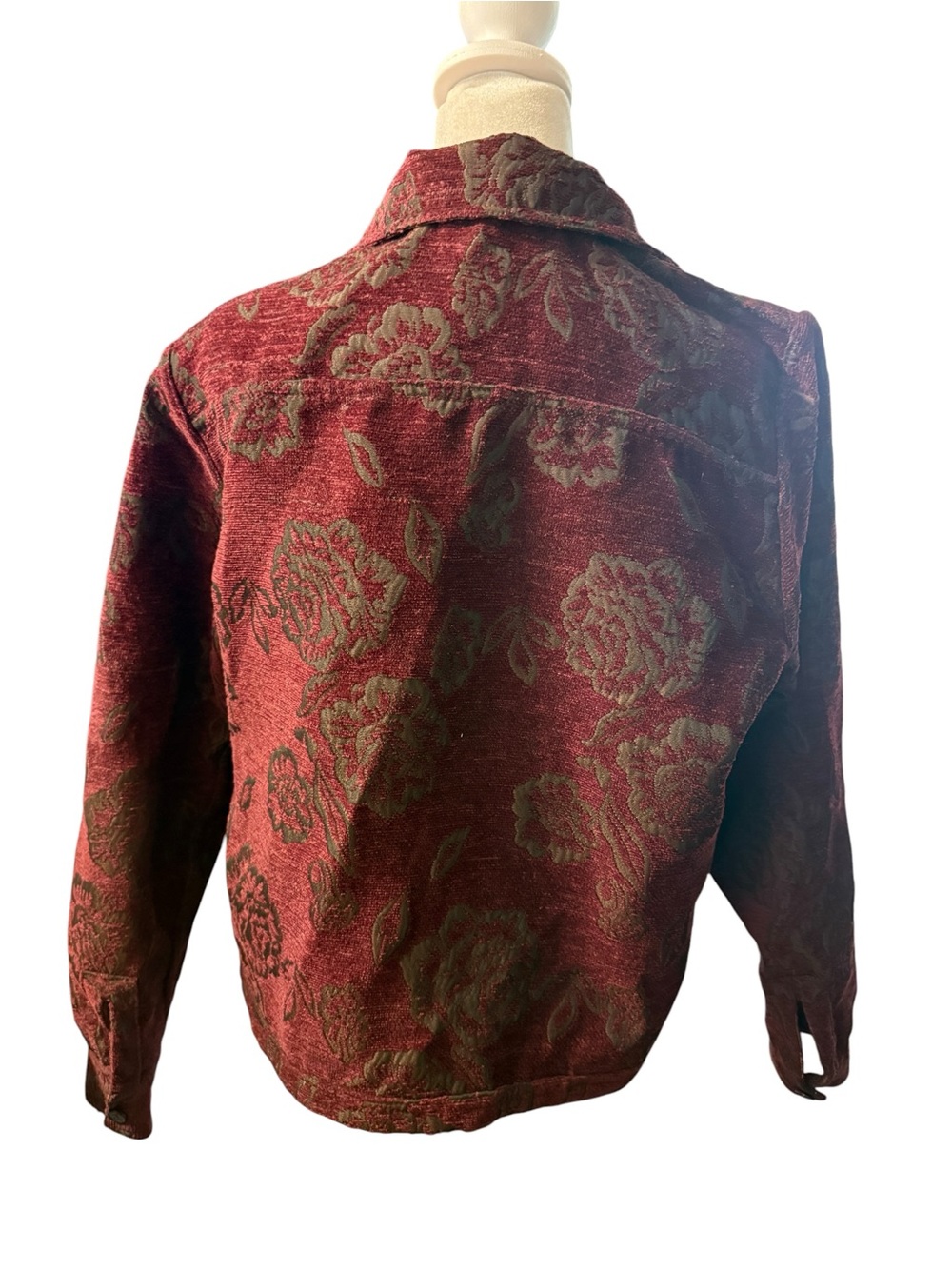 Women’s Reversible Floral Jacquard Zip-Front Jacket - Picture 5 of 7